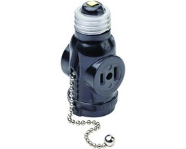 Leviton® Plastic Medium Base Lamp holder w/Outlet & Pull Chain 1 pk