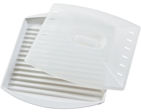 Progressive® Prep® Solutions Large Microwave Bacon Tray with Lid - White