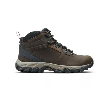 Columbia® Men's Newton Ridge Plus II Waterproof Hiking Boots in Cordovan/Squash